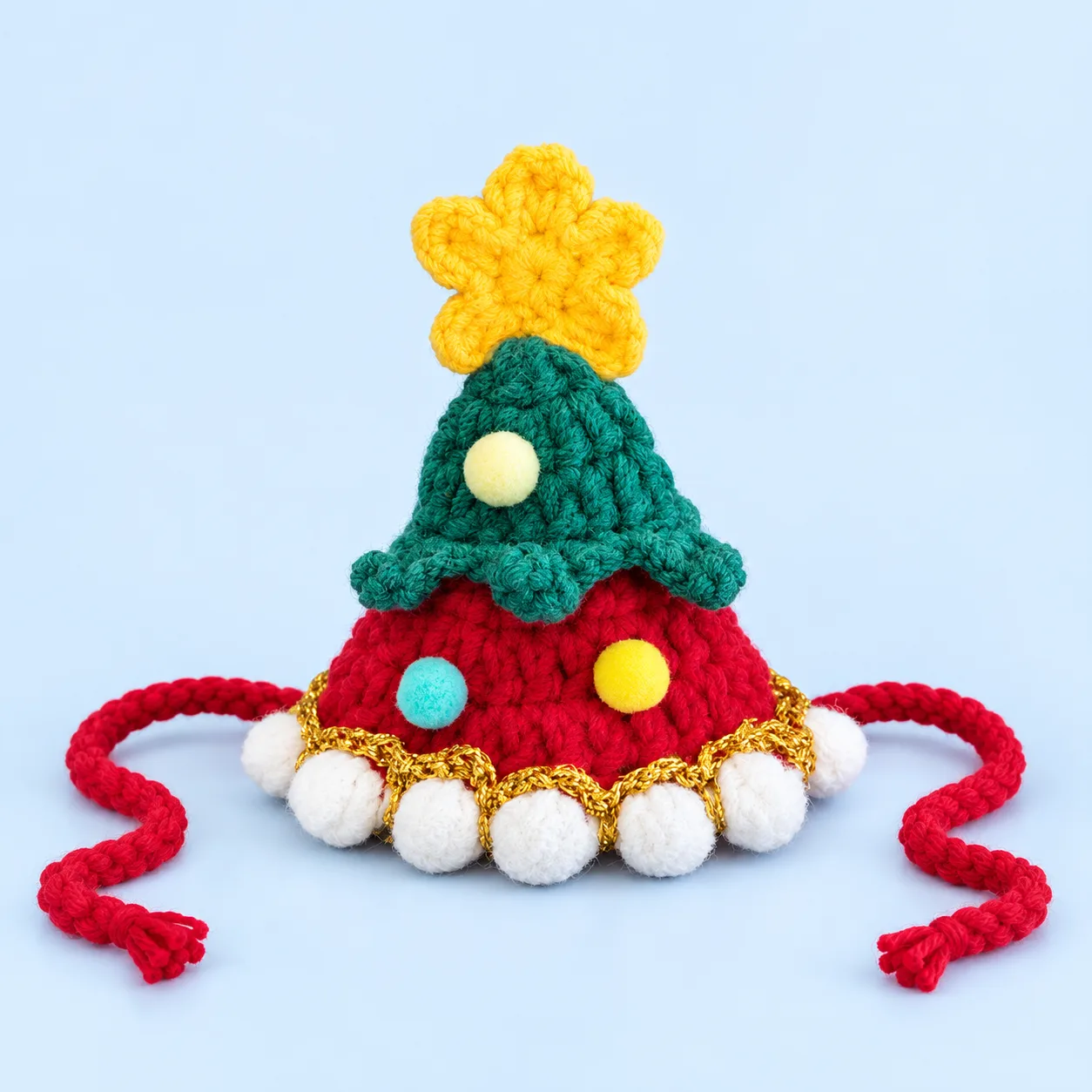 Pom-pom tree pet hat
